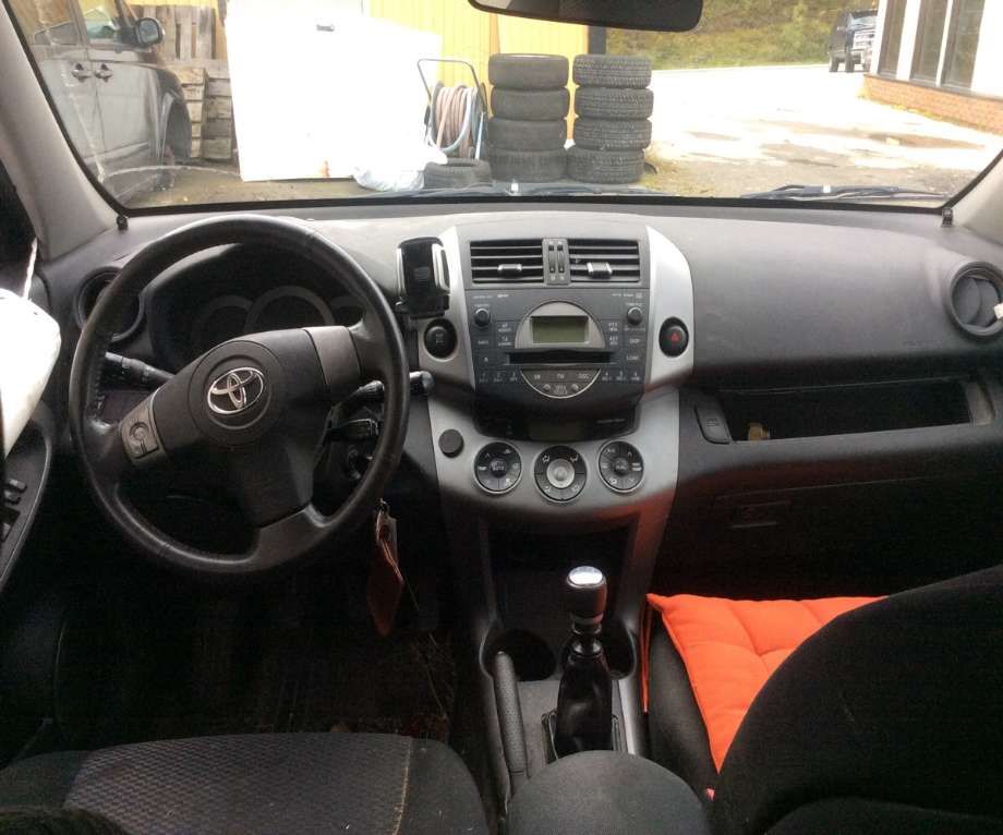 Toyota RAV4 2006-2009 (Type III, Fase 1) , Motorkode: 2AD-FTV, Girkassekode: 