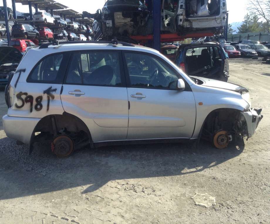 Toyota RAV4 2000-2006 (Type II) , Motorkode: 1AZ-FE, Girkassekode: