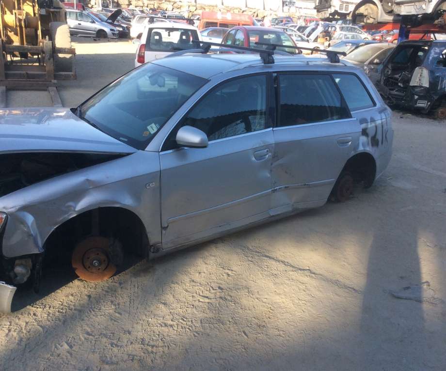 Audi A4 2004-2008 (Type III) (B7) (B7), Motorkode: BFB, Girkassekode: GJW