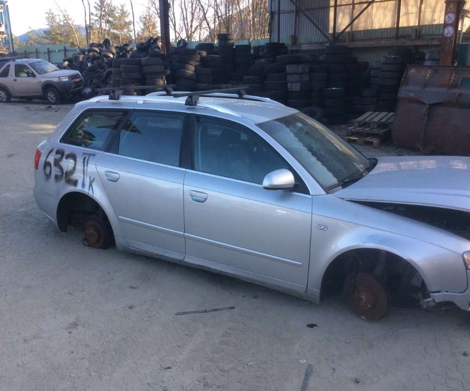 Audi A4 2004-2008 (Type III) (B7) (B7), Motorkode: BFB, Girkassekode: GJW