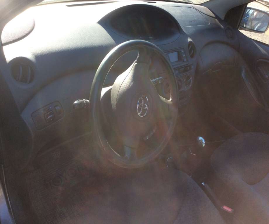 Toyota Yaris 2003-2005 (Type I, Fase 2) , Motorkode: 1SZ-FE, Girkassekode: 