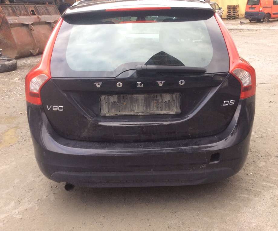 Volvo V60 2010-2013 (Type I, Fase 1) , Motorkode: D5204T2, Girkassekode: 