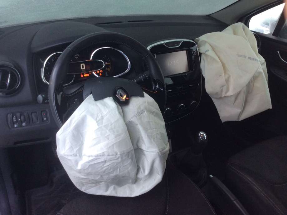 Renault Clio 2012-2016 (Type IV, Fase 1) , Motorkode: K9K-608, Girkassekode: 