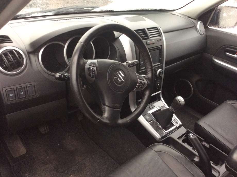 Suzuki Grand Vitara 2005-2015 (Type III) , Motorkode: F9Q, Girkassekode: 