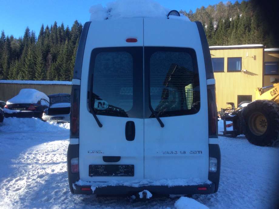 Opel Vivaro A 2001-2006 , Motorkode: F9Q-760, Girkassekode: 