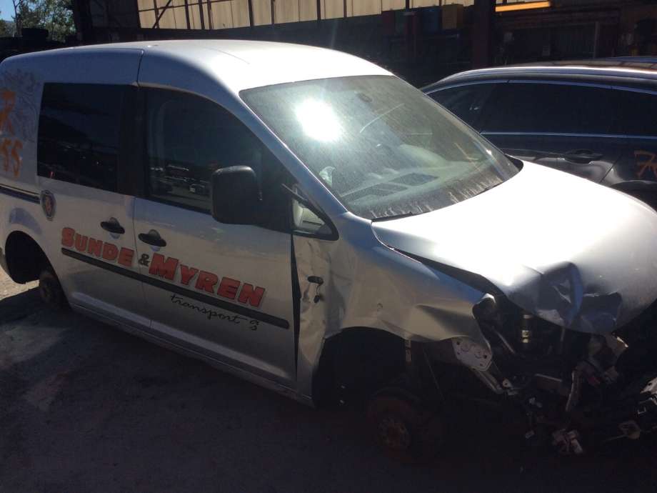 VW Caddy 2010-2015 (Type III, Fase 2) , Motorkode: CAYD, Girkassekode: MLU