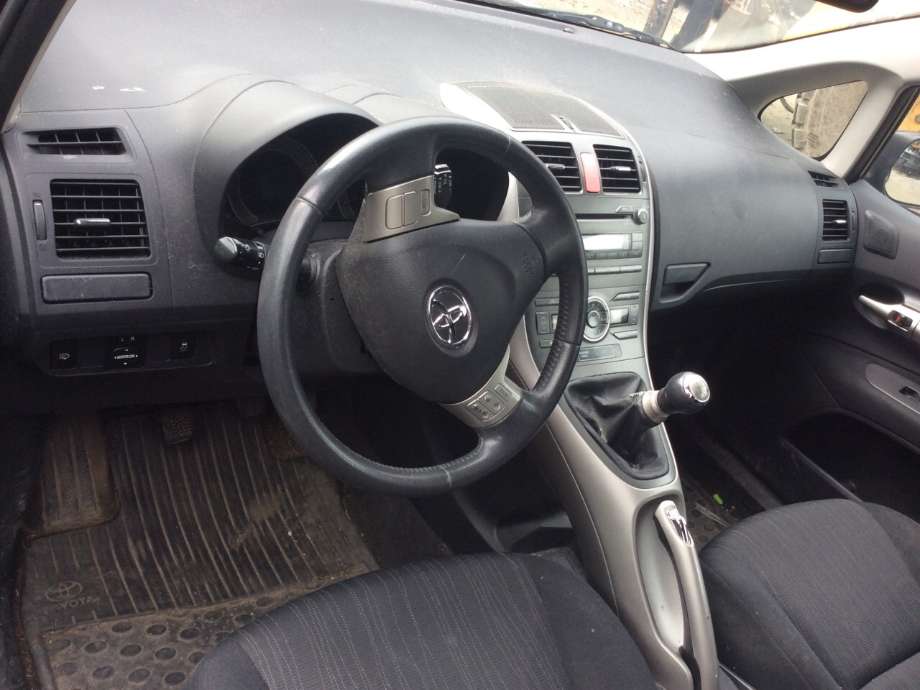 Toyota Auris 2007-2010 (Type I, Fase 1) , Motorkode: 1ZR-FE, Girkassekode: