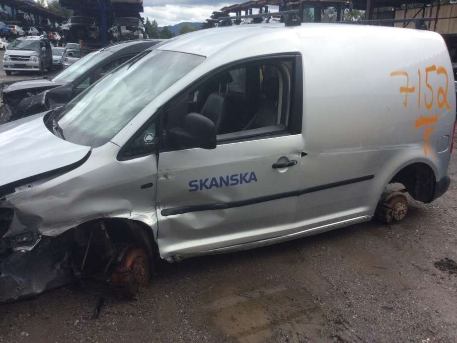 VW Caddy 2010-2015 (Type III, Fase 2) , Motorkode: CFHF, Girkassekode: NFQ