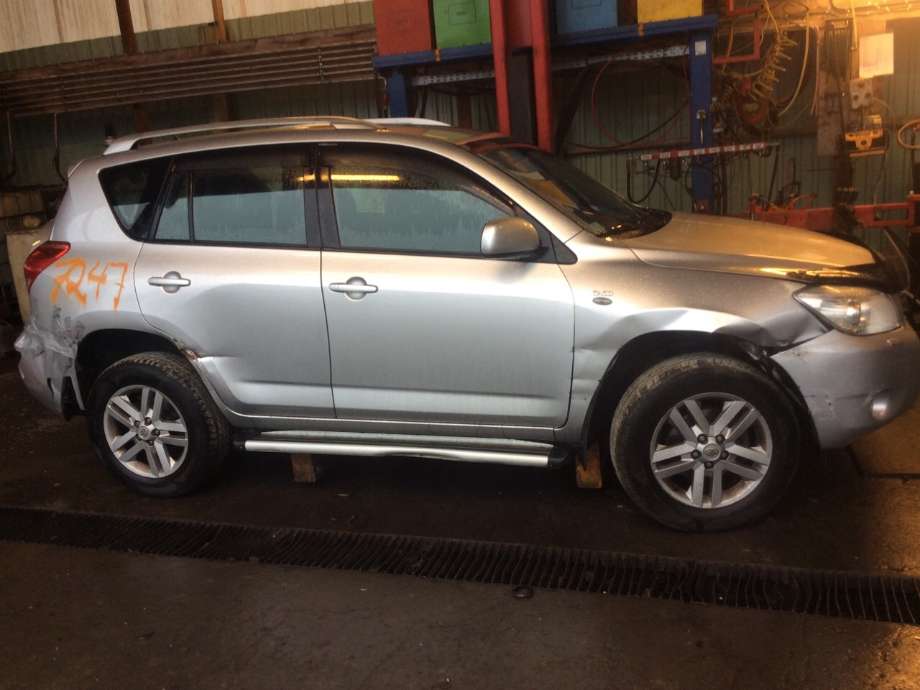 Toyota RAV4 2006-2009 (Type III, Fase 1) , Motorkode: 2AD-FTV, Girkassekode: 