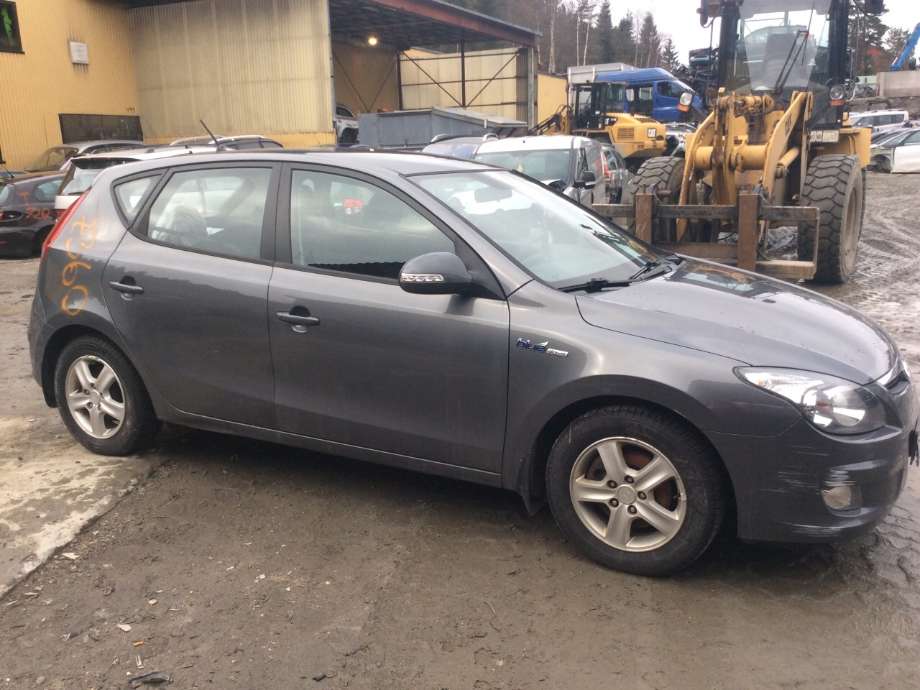 Hyundai i30 2007-2012 (Type I) , Motorkode: D4FB-L, Girkassekode: 