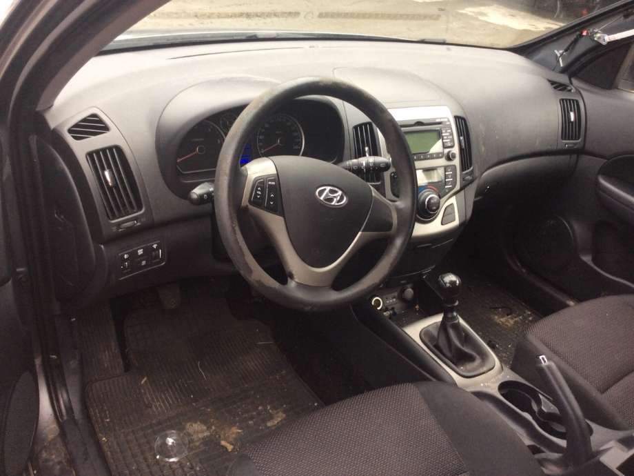 Hyundai i30 2007-2012 (Type I) , Motorkode: D4FB-L, Girkassekode: 