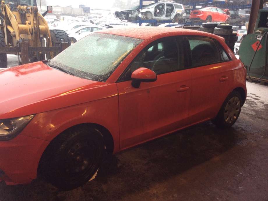 Audi A1 2010-2014 (Type I, Fase 1) , Motorkode: CAXA, Girkassekode: NQL