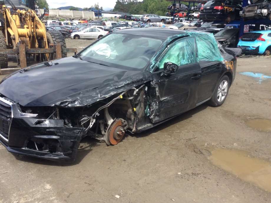 Audi A4 2015-2019 (Type V, Fase 1) (B9) (B9), Motorkode: DEUA, Girkassekode: RJL