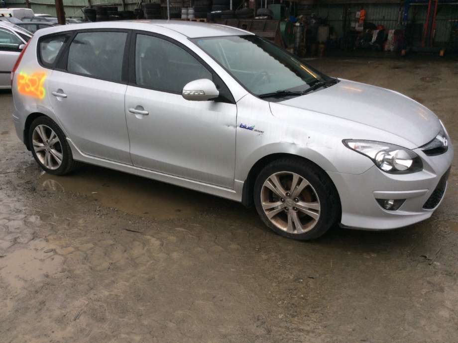 Hyundai i30 2007-2012 (Type I) , Motorkode: D4FB-L, Girkassekode: 