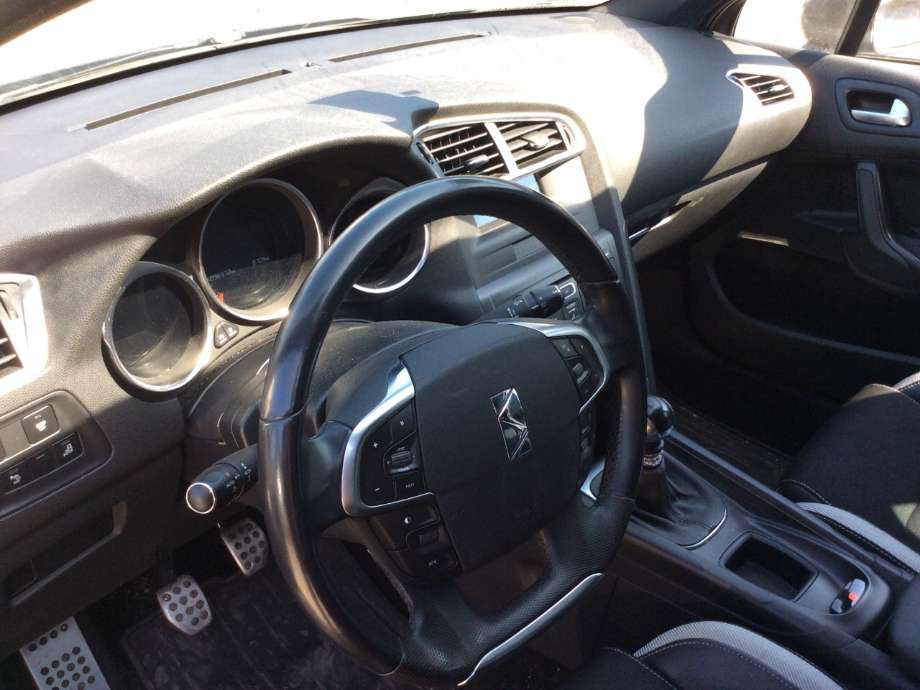Citroën DS4 2011-2017 , Motorkode: 9HR, Girkassekode: 