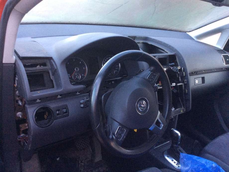 VW Touran 2010-2015 (Type I, Fase 3) , Motorkode: CFHC, Girkassekode: PBF