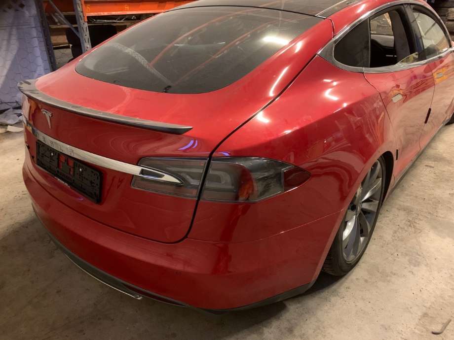 Tesla Model S 2013-2016 (Fase 1) , Motorkode: L1S, Girkassekode: