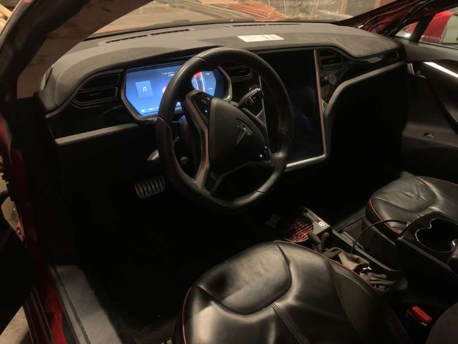 Tesla Model S 2013-2016 (Fase 1) , Motorkode: L1S, Girkassekode:
