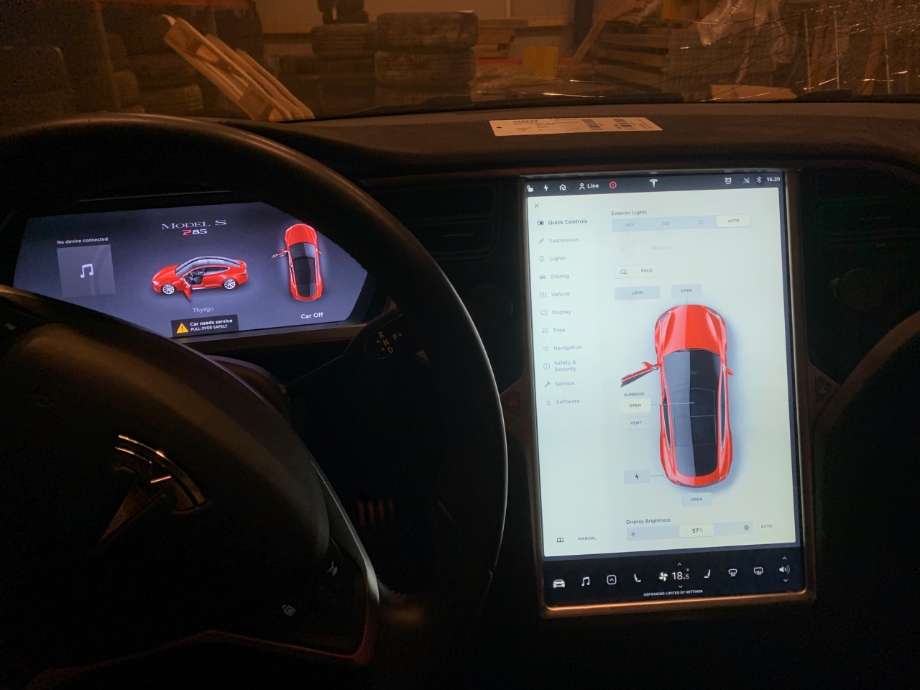 Tesla Model S 2013-2016 (Fase 1) , Motorkode: L1S, Girkassekode: