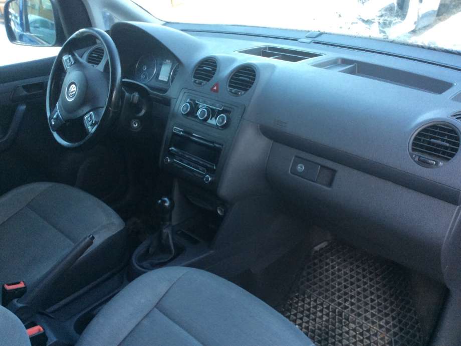 VW Caddy 2010-2015 (Type III, Fase 2) , Motorkode: CAYD, Girkassekode: 