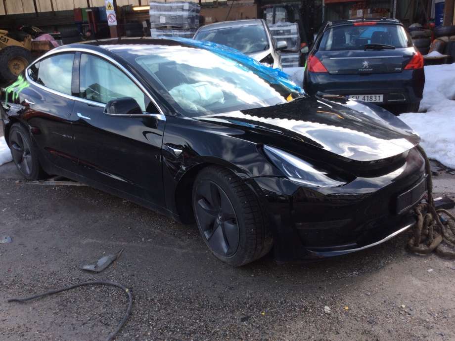 Tesla Model 3 2018-2023 (Fase 1) , Motorkode: 3D3, Girkassekode: 