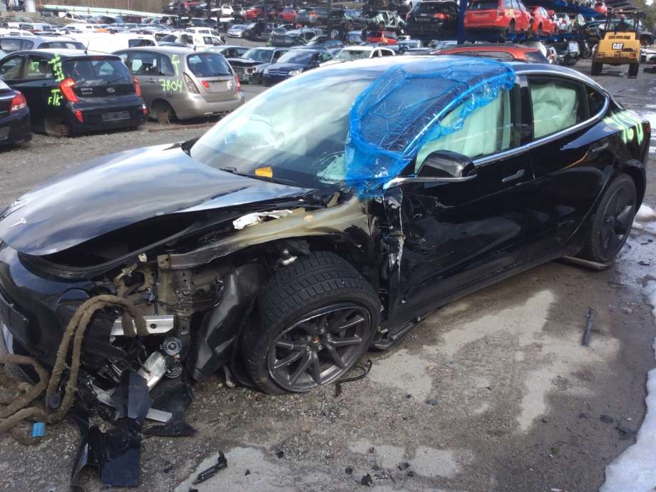 Tesla Model 3 2018-2023 (Fase 1) , Motorkode: 3D3, Girkassekode: 