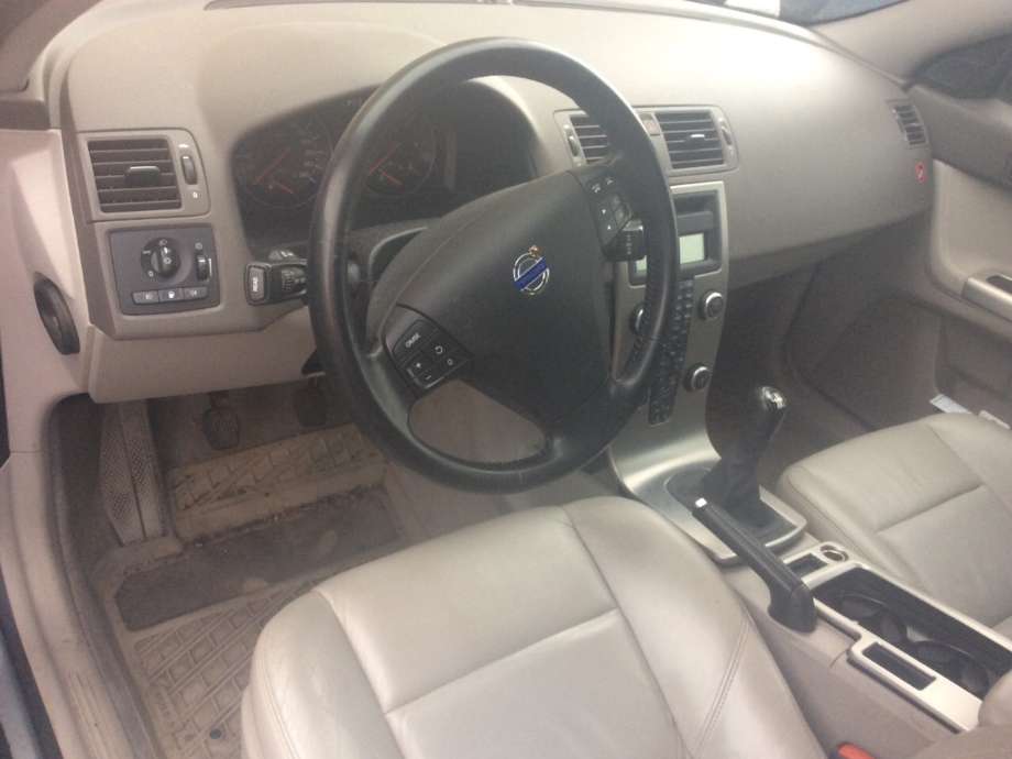 Volvo V50 2007-2012 (Fase 2) , Motorkode: D4204T, Girkassekode: