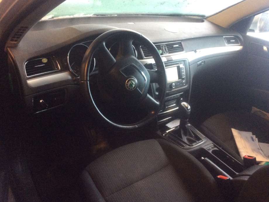 Škoda Superb 2008-2015 (Type II) , Motorkode: BLS;BXE, Girkassekode: KBL