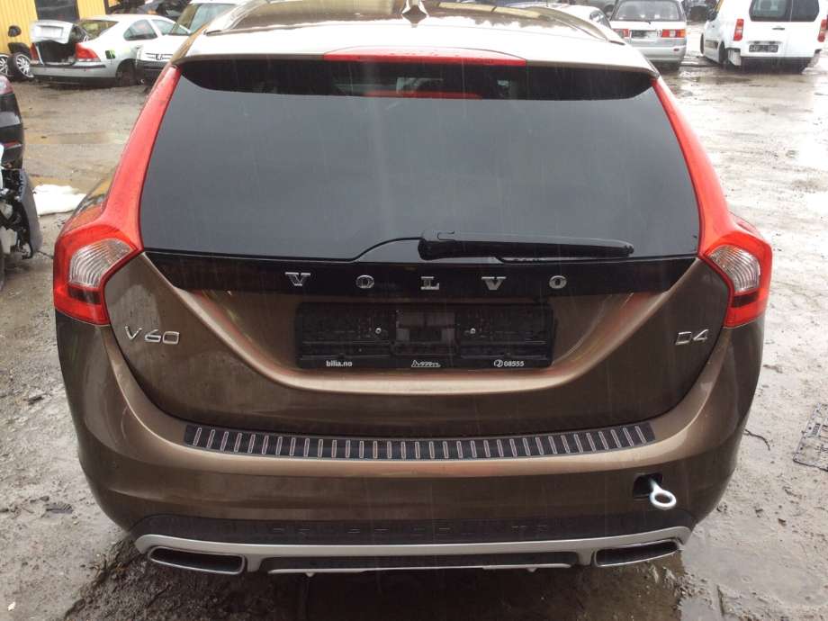 Volvo V60/V60 CC 2013-2018 (Type I, Fase 2) , Motorkode: D4204T14, Girkassekode: 
