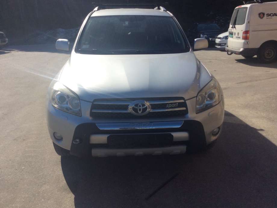 Toyota RAV4 2006-2009 (Type III, Fase 1) , Motorkode: 2AD-FTV, Girkassekode: