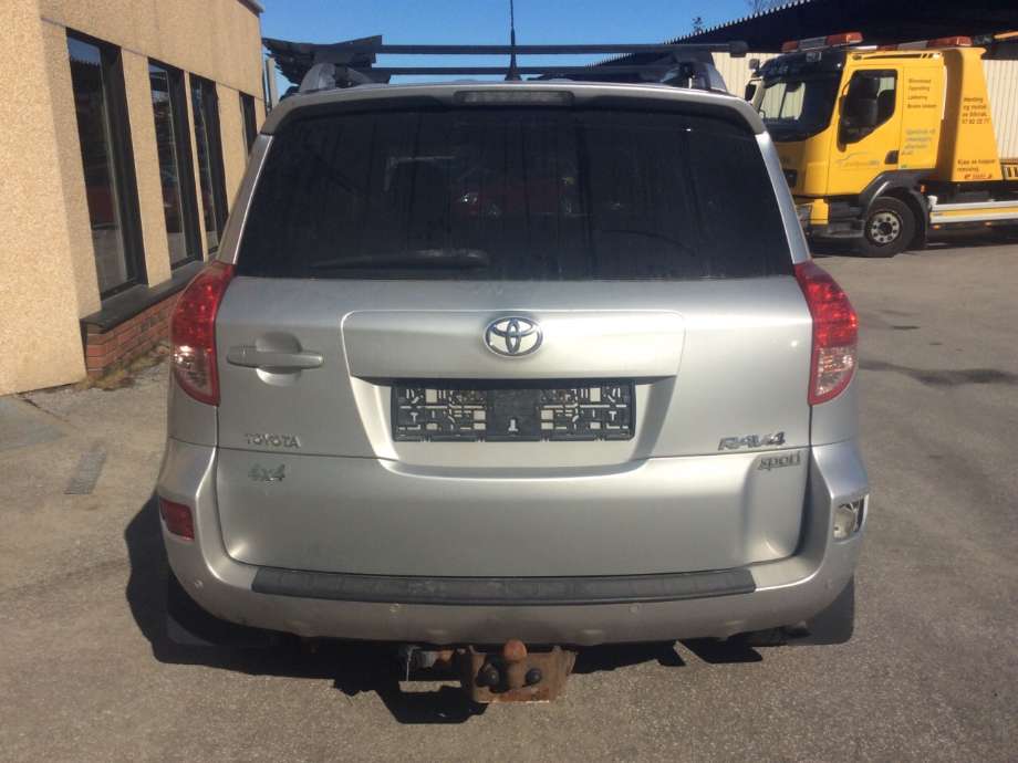 Toyota RAV4 2006-2009 (Type III, Fase 1) , Motorkode: 2AD-FTV, Girkassekode:
