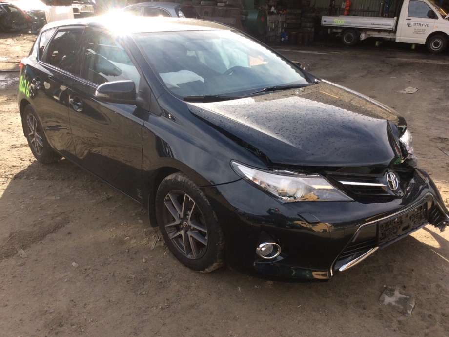 Toyota Auris 2013-2015 (Type II, Fase 1) , Motorkode: 1NR-FE, Girkassekode: