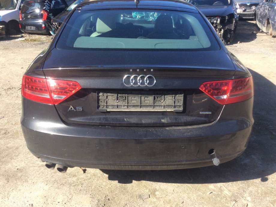 Audi A5 2007-2016 (Type I) , Motorkode: CAHA, Girkassekode: LLR
