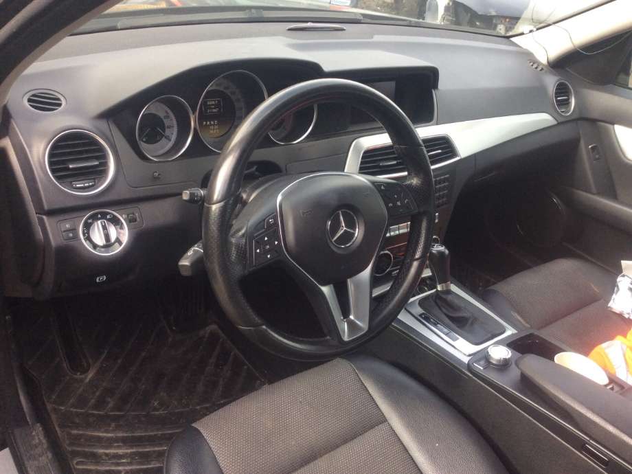 Mercedes C-Klasse 2011-2014 (Fase 2) (W204) (W204), Motorkode: OM651.913, Girkassekode: 