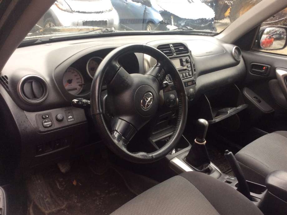 Toyota RAV4 2000-2006 (Type II) , Motorkode: 1CD-FTV, Girkassekode: 