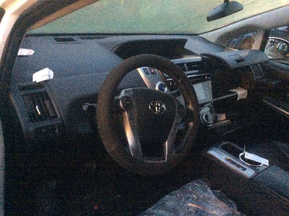 Toyota Prius +7 2012-2020 (Type III) (stasjonsvogn) (stasjonsvogn), Motorkode: 2ZR-FXE, Girkassekode: 
