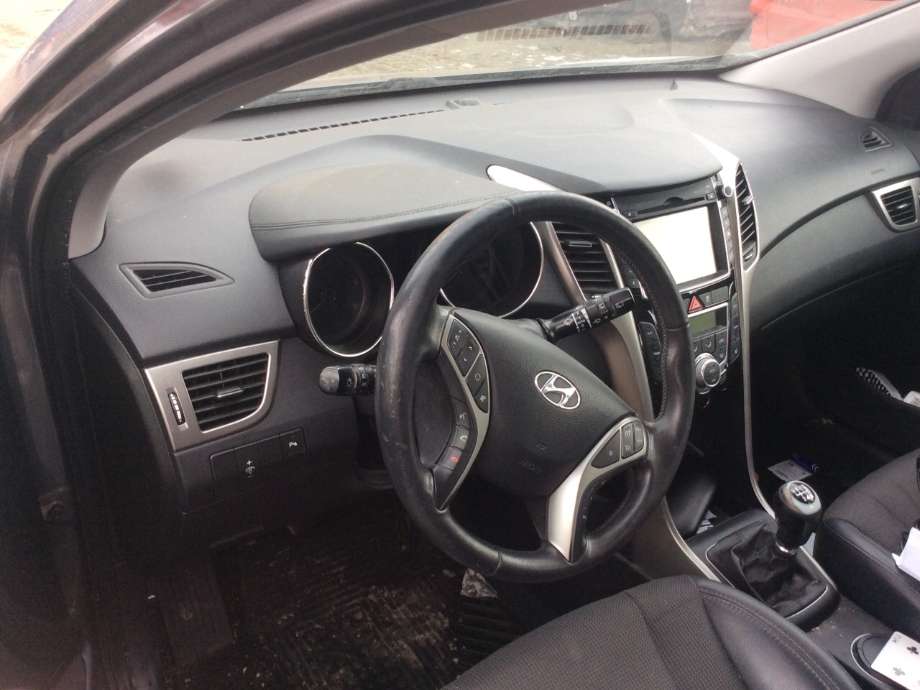 Hyundai i30 2012-2017 (Type II) , Motorkode: D4FB, Girkassekode: 