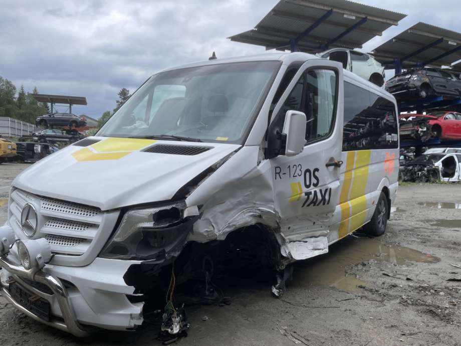 Mercedes Sprinter 2013-2018 (Fase 2) (906) (906), Motorkode: OM651.955, Girkassekode: