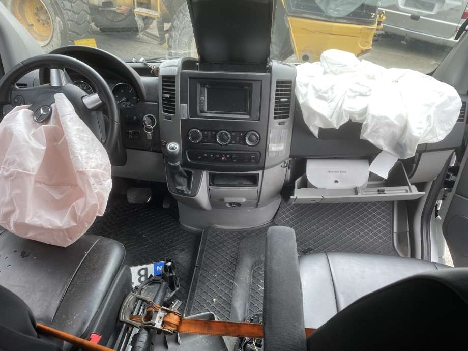 Mercedes Sprinter 2013-2018 (Fase 2) (906) (906), Motorkode: OM651.955, Girkassekode: