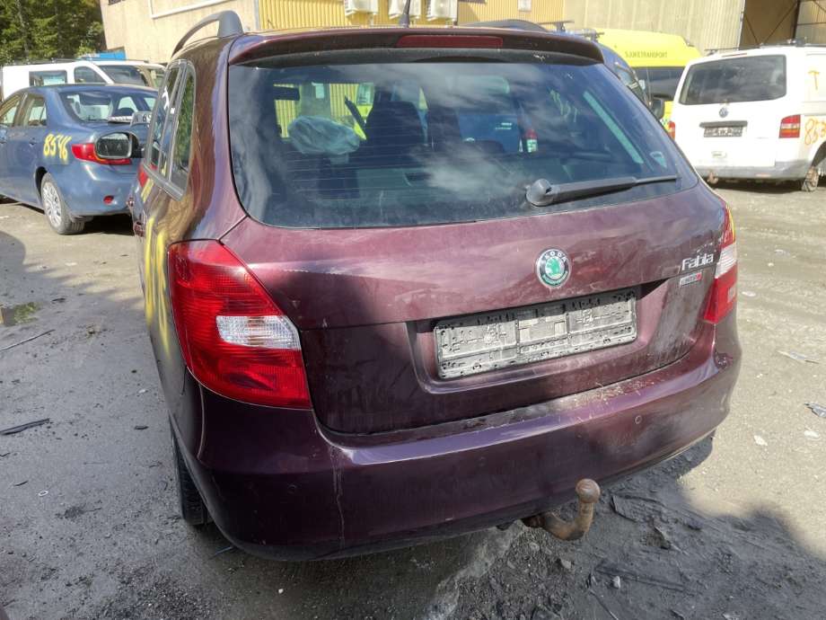 Škoda Fabia 2010-2014 (Type II, Fase 2) , Motorkode: CGPA, Girkassekode: 