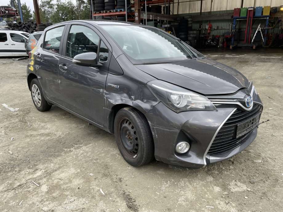 Toyota Yaris 2012-2014 (Type III, Fase 1) , Motorkode: 1NZ-FXE, Girkassekode: 