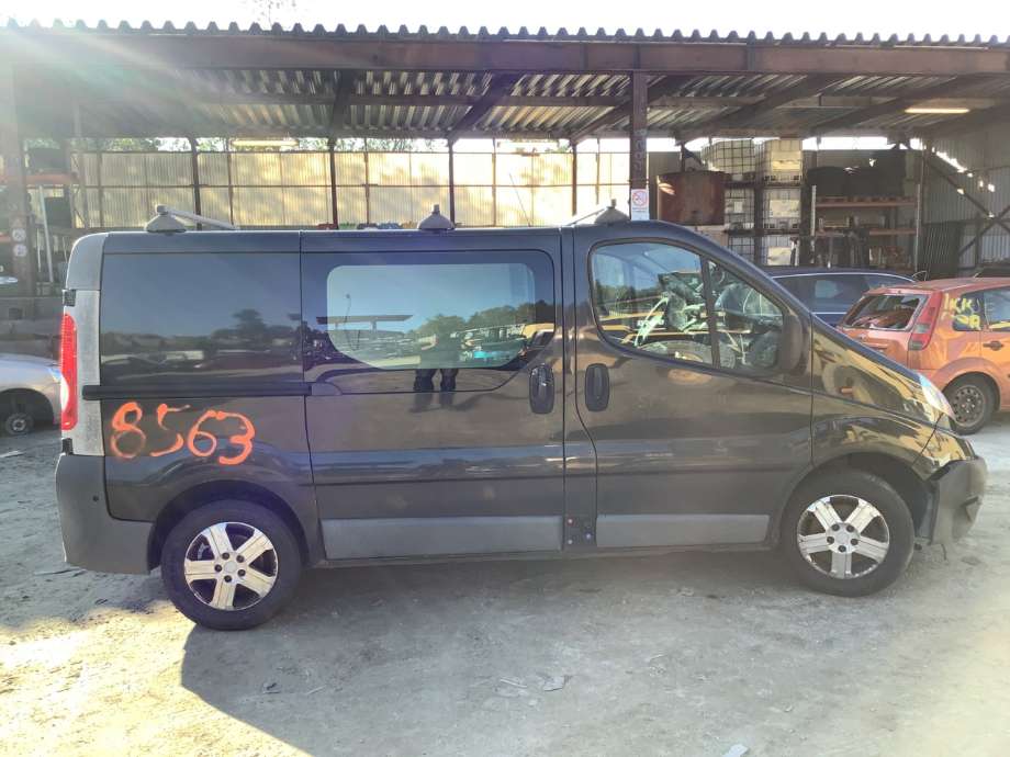 Opel Vivaro A 2006-2014 , Motorkode: M9R-780;M9R-781, Girkassekode: