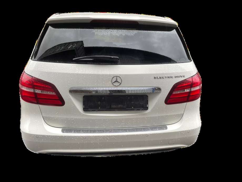 Mercedes B-Klasse 2011-2018 (W246) (W246), Motorkode: EM0004, Girkassekode: 