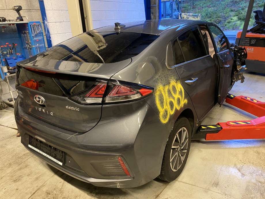 Hyundai Ioniq Electric 2019-->> (Fase 2) , Motorkode: EM10, Girkassekode: