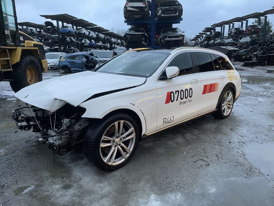 Mercedes E-Klasse 2016-2023 (W213) (W213), Motorkode: OM654.920, Girkassekode: 