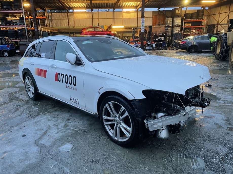 Mercedes E-Klasse 2016-2023 (W213) (W213), Motorkode: OM654.920, Girkassekode: 