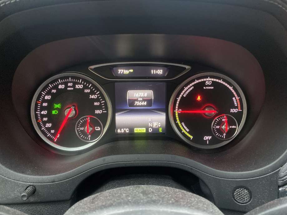 Mercedes B-Klasse 2011-2018 (W246) (W246), Motorkode: EM0004, Girkassekode: