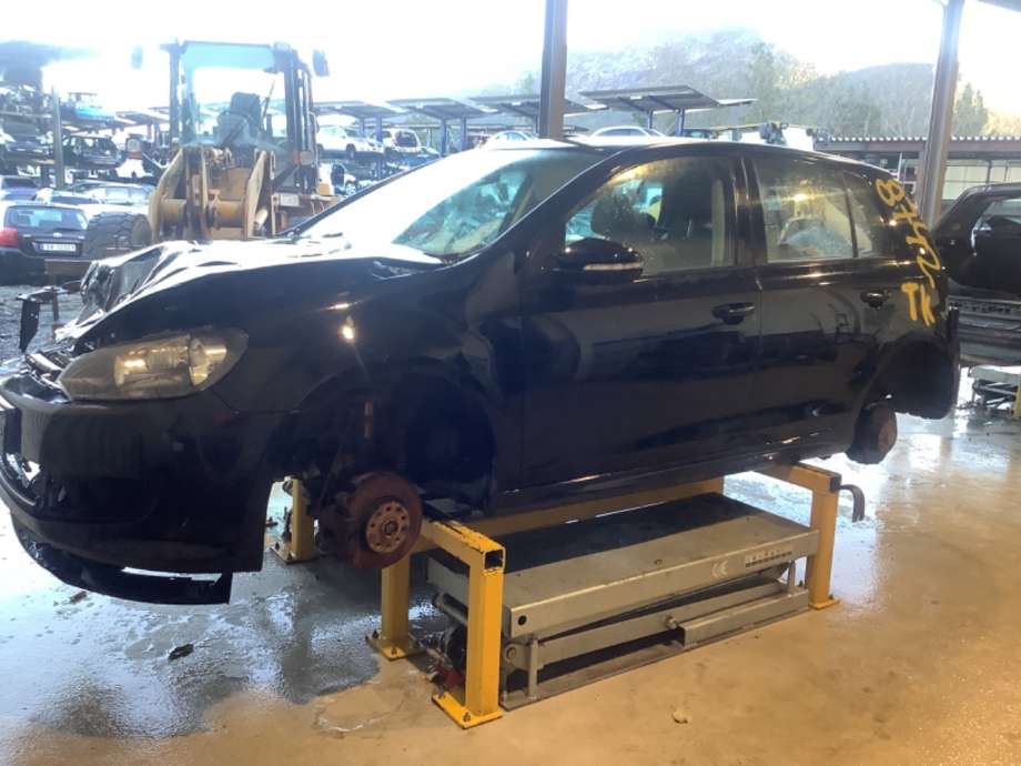 VW Golf VI 2008-2012 , Motorkode: CAYC, Girkassekode: MDZ