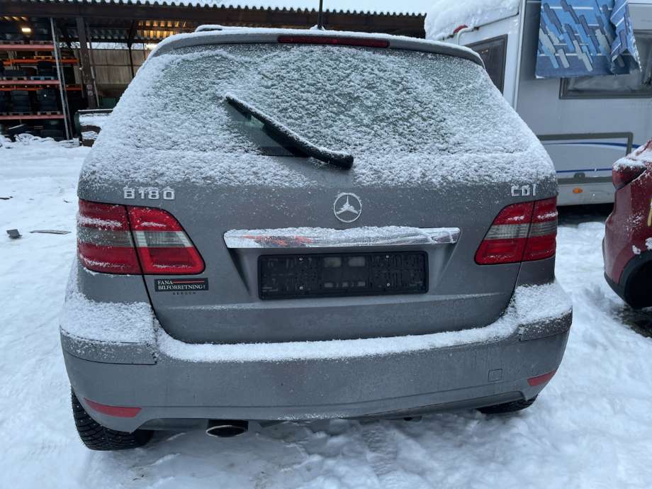 Mercedes B-Klasse 2008-2011 (Fase 2) (W245) (W245), Motorkode: OM640.940, Girkassekode: