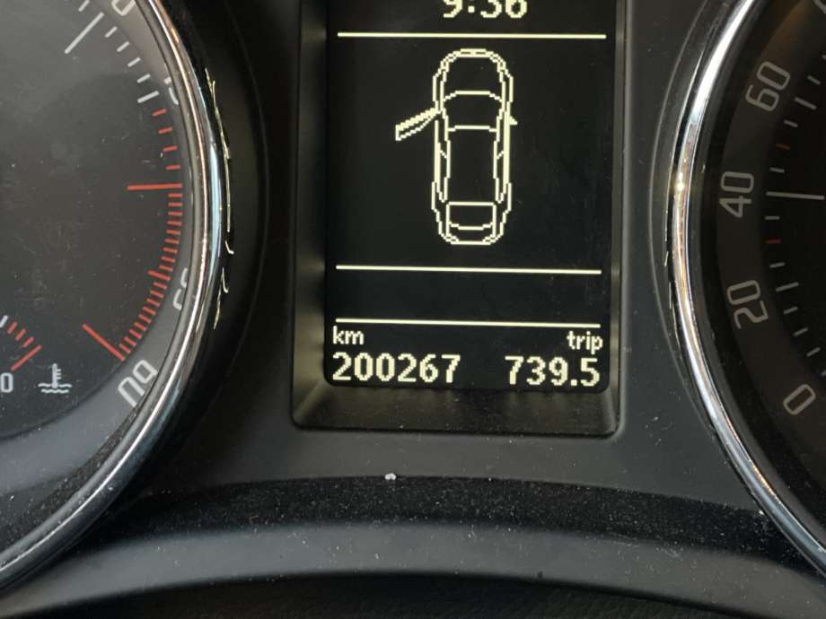 Škoda Superb 2008-2015 (Type II) , Motorkode: BLS;BXE, Girkassekode: 